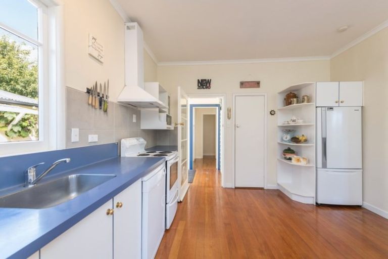 Photo of property in 102 Whitby Road, Wakefield, 7025