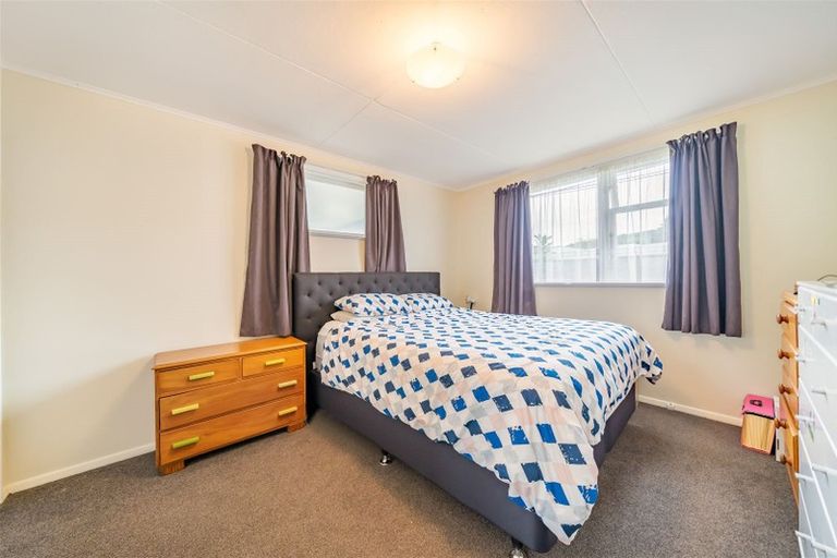 Photo of property in 12 Benge Crescent, Clouston Park, Upper Hutt, 5018