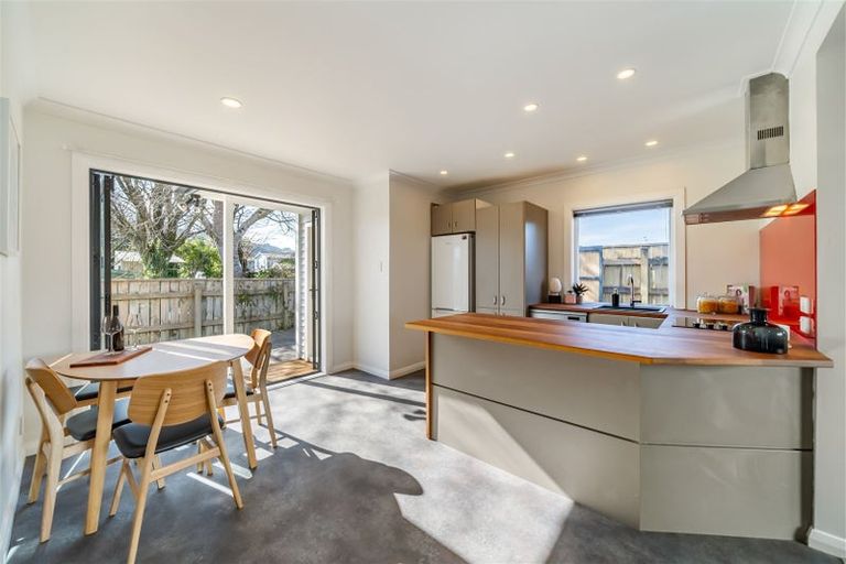 Photo of property in 25c King Street, Ebdentown, Upper Hutt, 5018