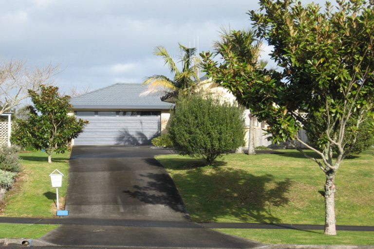 Photo of property in 10 Brentwood Avenue, Te Kamo, Whangarei, 0112