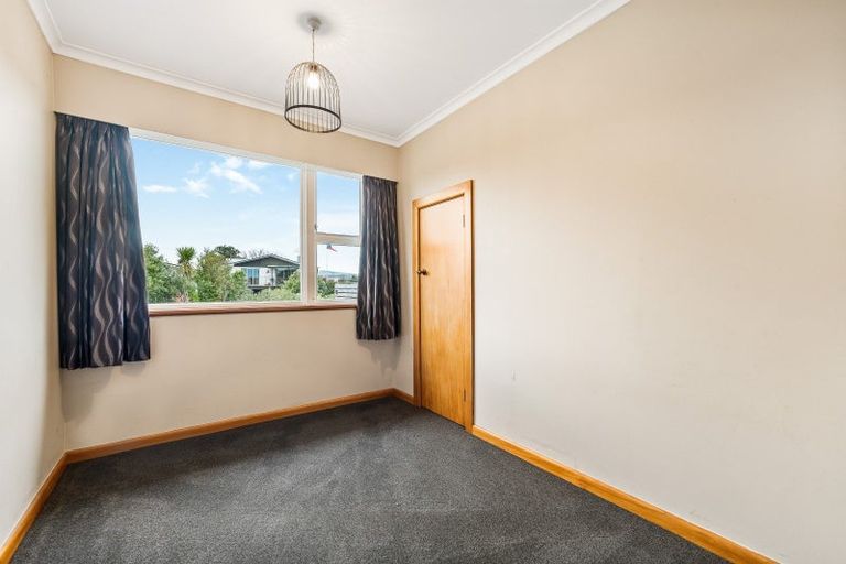 Photo of property in 15 Swansea Street, Hokowhitu, Palmerston North, 4410