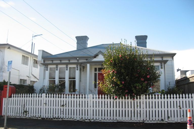 Photo of property in 24 Onslow Street, St Albans, Christchurch, 8014