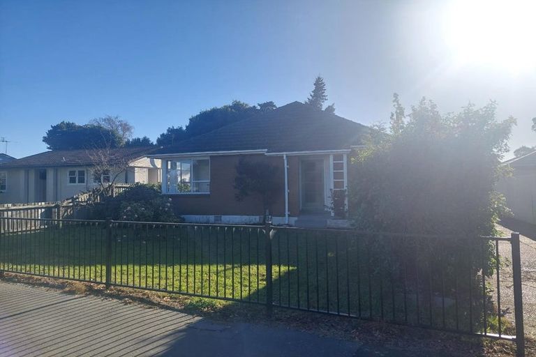 Photo of property in 49 Suva Street, Upper Riccarton, Christchurch, 8041