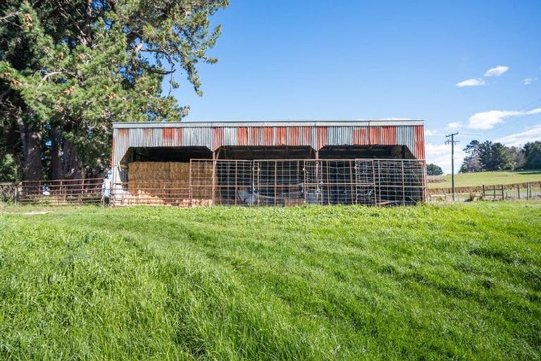 Photo of property in 186 Summerhill Road, Cust, Rangiora, 7471