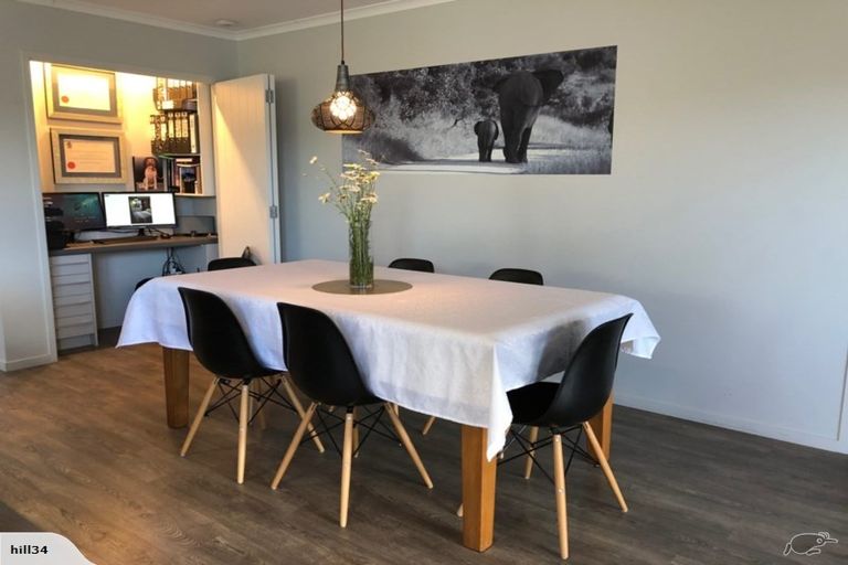 Photo of property in 3 Fender Close, Pyes Pa, Tauranga, 3112