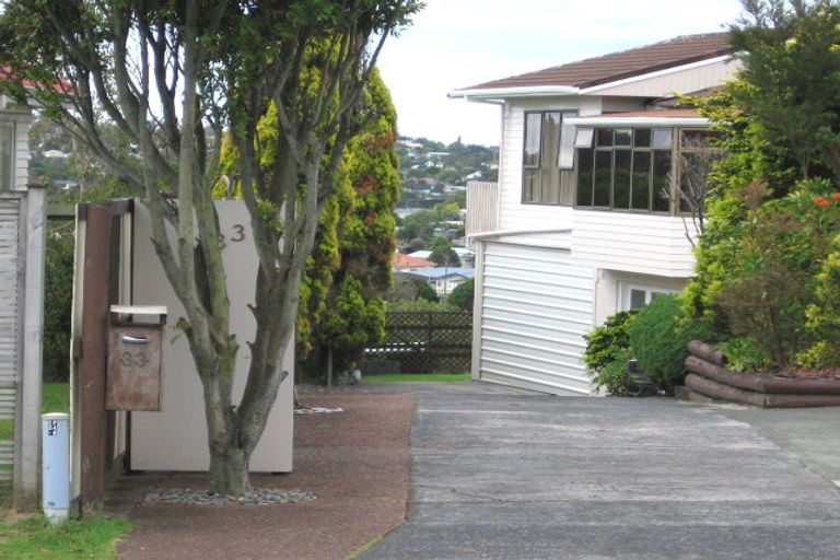 Photo of property in 33 Seaview Road, Glenfield, Auckland, 0629