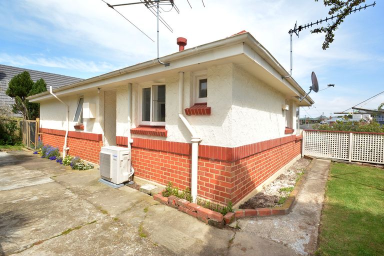 Photo of property in 58 Tower Avenue, Waverley, Dunedin, 9013