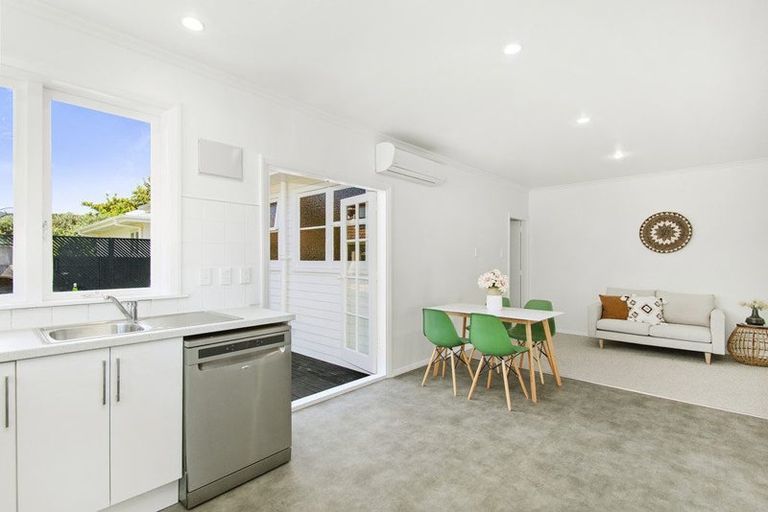 Photo of property in 959a High Street, Avalon, Lower Hutt, 5011