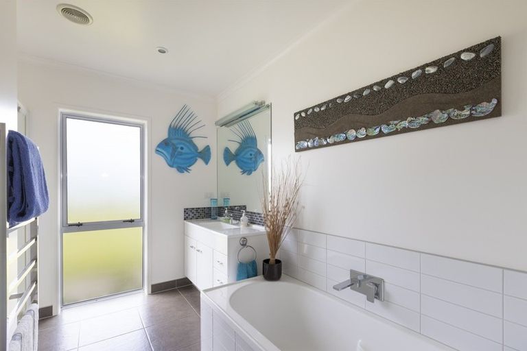 Photo of property in 168 Mangatawhiri Road, Omaha, Warkworth, 0986