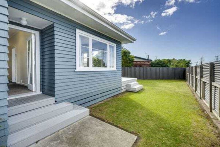 Photo of property in 47 Murphy Road, Taradale, Napier, 4112