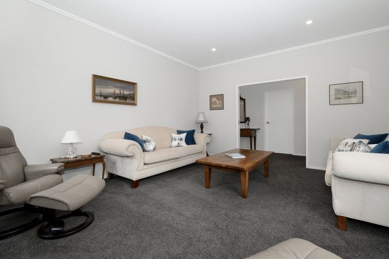 Photo of property in 23 Hansard Place, Bethlehem, Tauranga, 3110