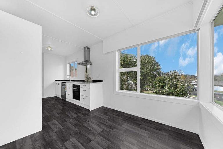 Photo of property in 25 Kayes Road, Pukekohe, 2120