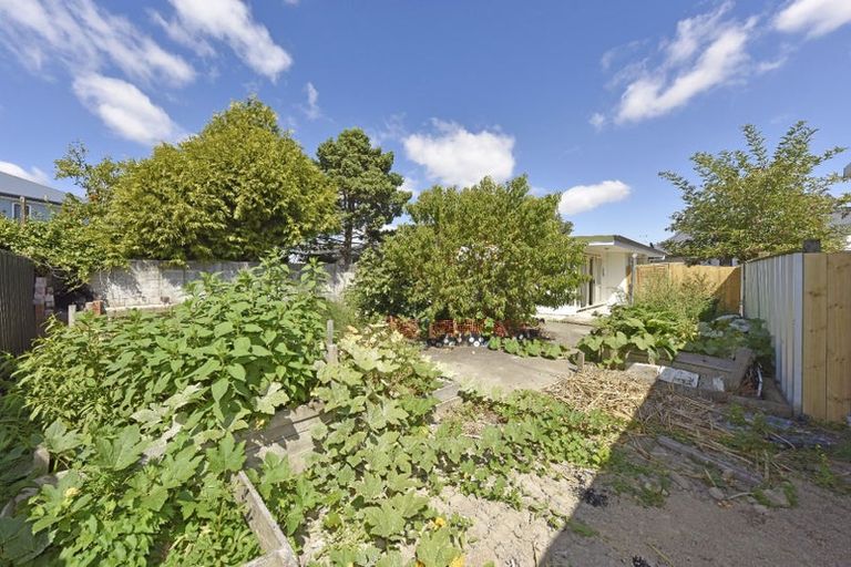 Photo of property in 4 Aldgate Street, Redwood, Christchurch, 8051