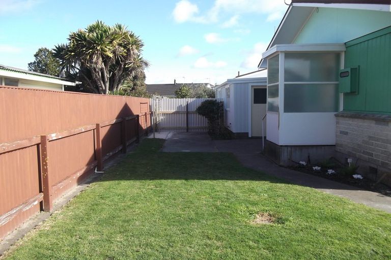 Photo of property in 4 Heaphy Street, Taradale, Napier, 4112
