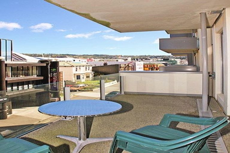 Photo of property in Trinity Apartments, 406/19 College Street, Te Aro, Wellington, 6011