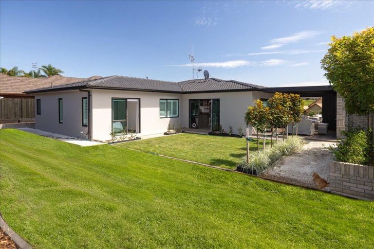 Photo of property in 22 Harbelle Close, Bethlehem, Tauranga, 3110