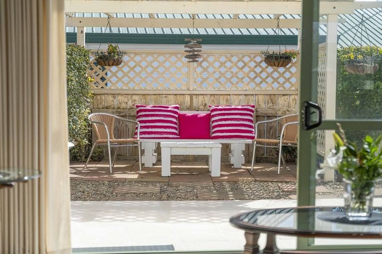 Photo of property in 76 Birch Street, Hilltop, Taupo, 3330