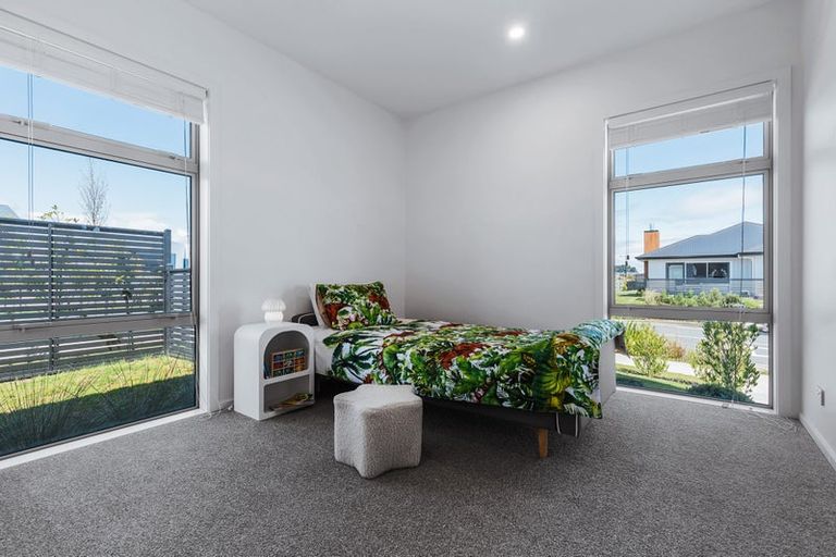 Photo of property in 15 Tai Road, Wharewaka, Taupo, 3330