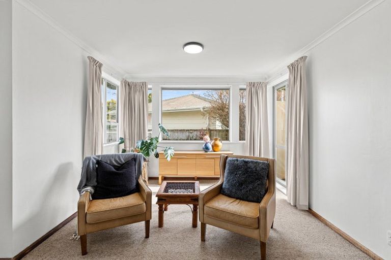 Photo of property in 1/5 Timandra Street, Welbourn, New Plymouth, 4312