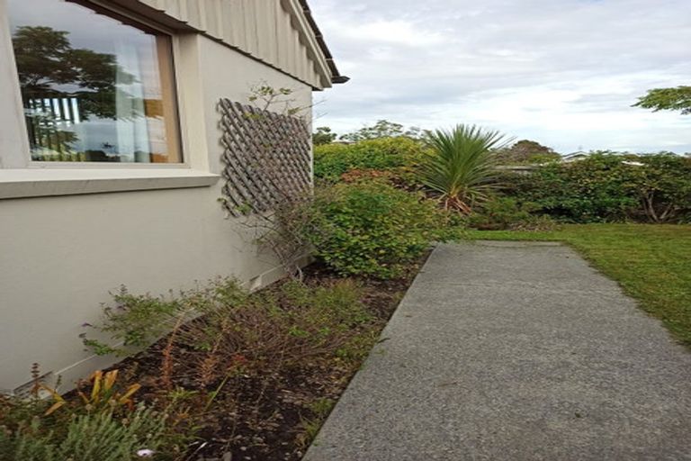 Photo of property in 45 Hackthorne Road, Cashmere, Christchurch, 8022