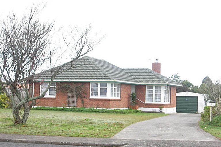 Photo of property in 35 Bowater Place, Manurewa, Auckland, 2102