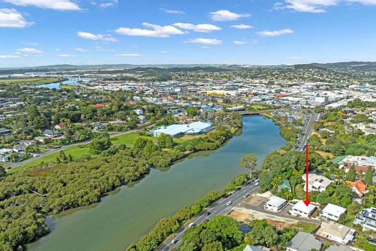 Photo of property in 29a Hatea Drive, Regent, Whangarei, 0112