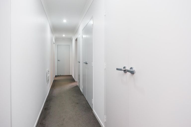 Photo of property in 22 Oak Crescent, Ashhurst, 4810