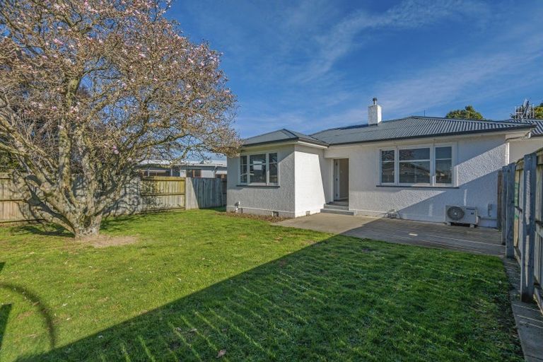 Photo of property in 56 Shamrock Street, Takaro, Palmerston North, 4412