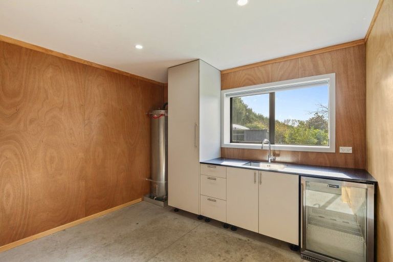 Photo of property in 1230 Egmont Road, Egmont Village, New Plymouth, 4372