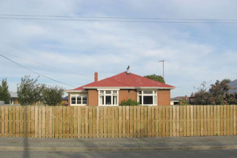 Photo of property in 72 Eton Street, Hampstead, Ashburton, 7700