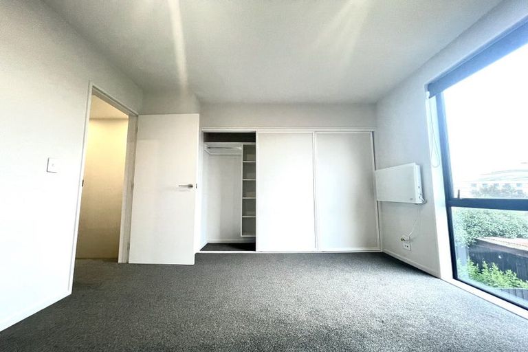 Photo of property in 16/27 New Brighton Road, Shirley, Christchurch, 8061