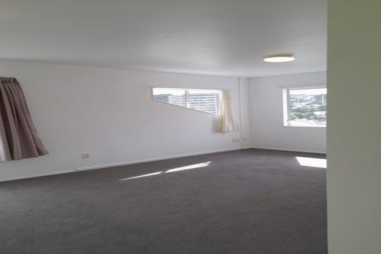 Photo of property in 25 Hall Street, Newtown, Wellington, 6021