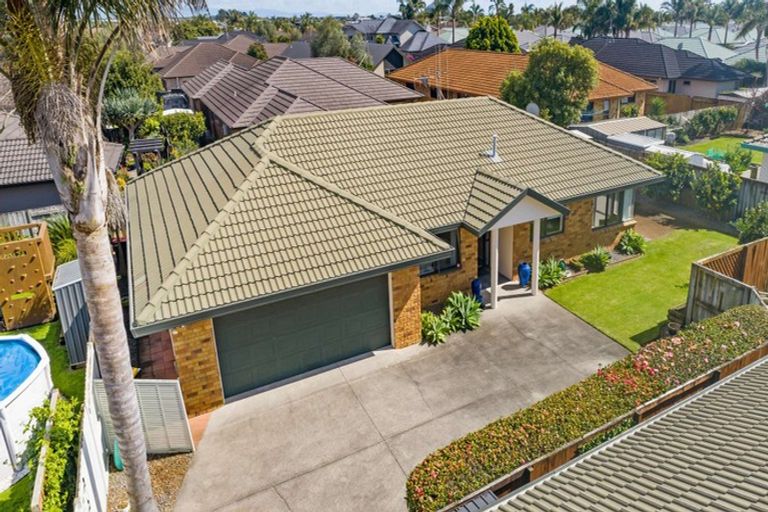 Photo of property in 36 Beachlands Place, Papamoa Beach, Papamoa, 3118