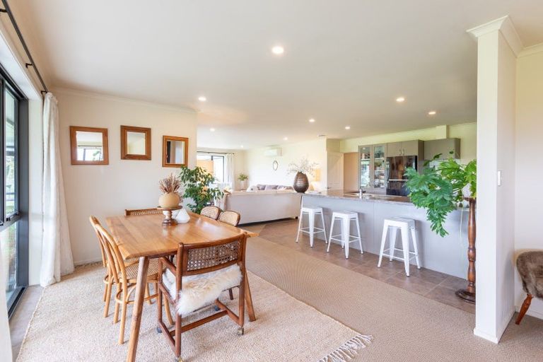 Photo of property in 64 Totaramahonga Road, Dannevirke, 4972