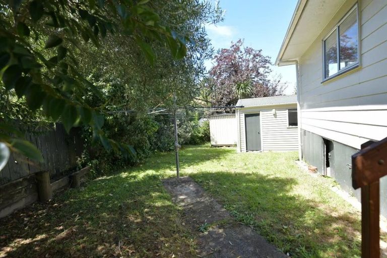 Photo of property in 12 Spargo Road, Massey, Auckland, 0614