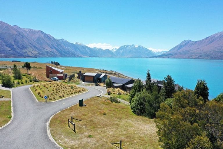 Photo of property in 36 Ohau Drive, Lake Ohau, Twizel, 9412