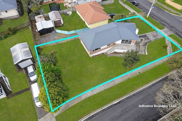 Photo of property in 25 Kayes Road, Pukekohe, 2120