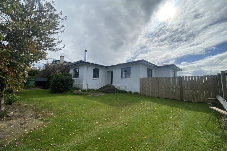 Photo of property in 32 Mary Street, Winton, 9720