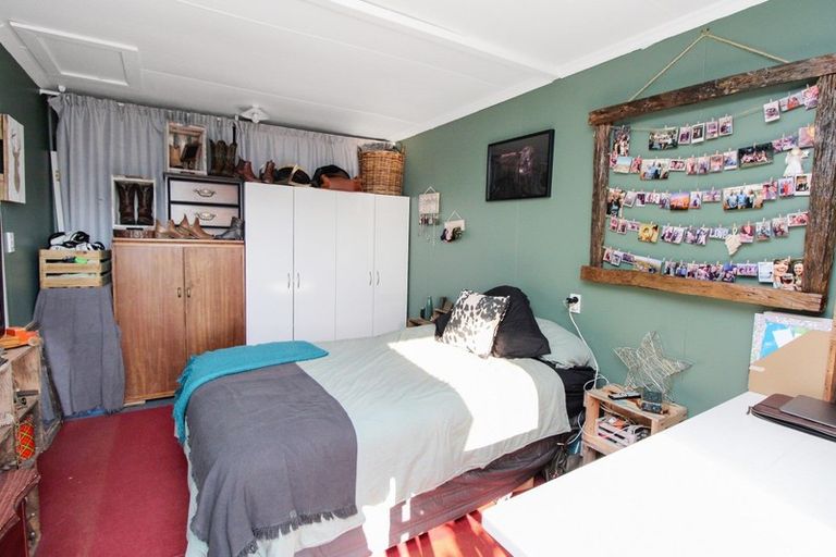 Photo of property in 57 Allardice Street, Dannevirke, 4930