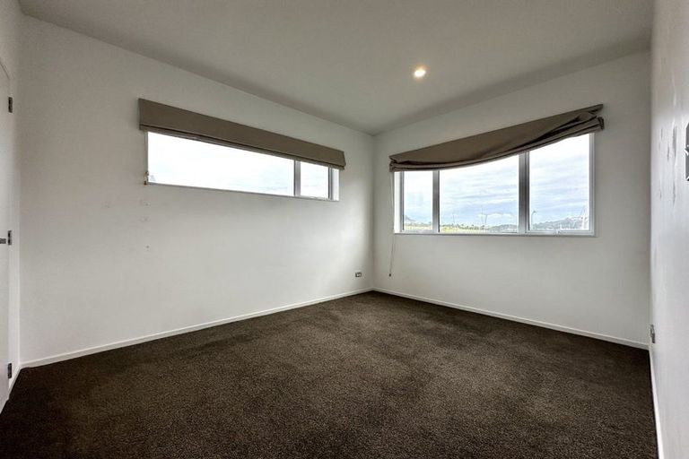 Photo of property in 9 Kaipuke Crescent, Gulf Harbour, Whangaparaoa, 0930