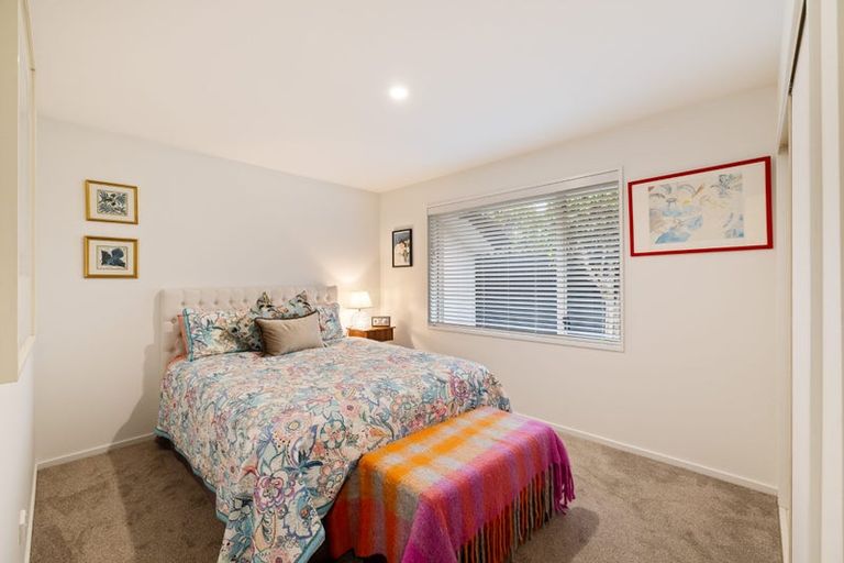 Photo of property in 11 Kotare Street, Fendalton, Christchurch, 8041