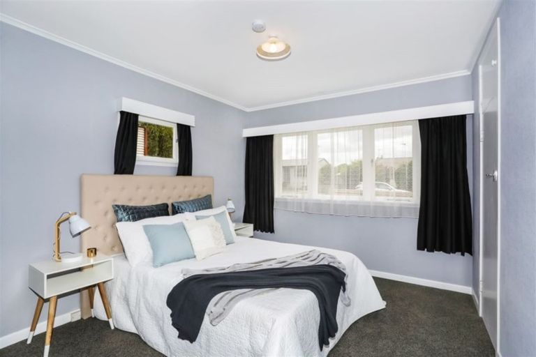 Photo of property in 22 Russell Avenue, Pukekohe, 2120