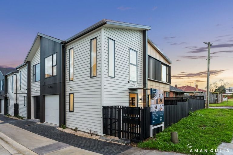 Photo of property in 7d Poto Street, Te Atatu South, Auckland, 0610