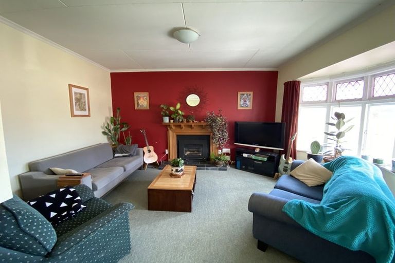 Photo of property in 24 Rolleston Street, Mount Cook, Wellington, 6021