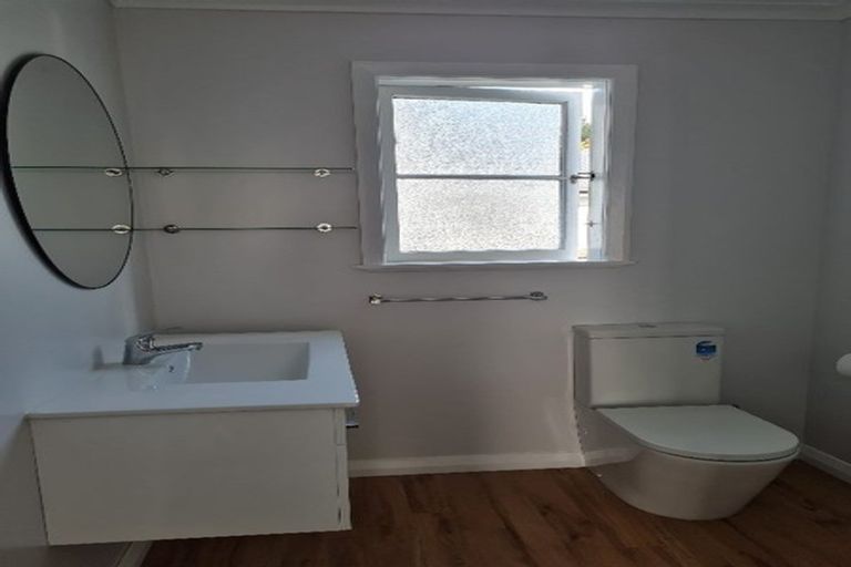 Photo of property in 73 Ward Street, Wallaceville, Upper Hutt, 5018