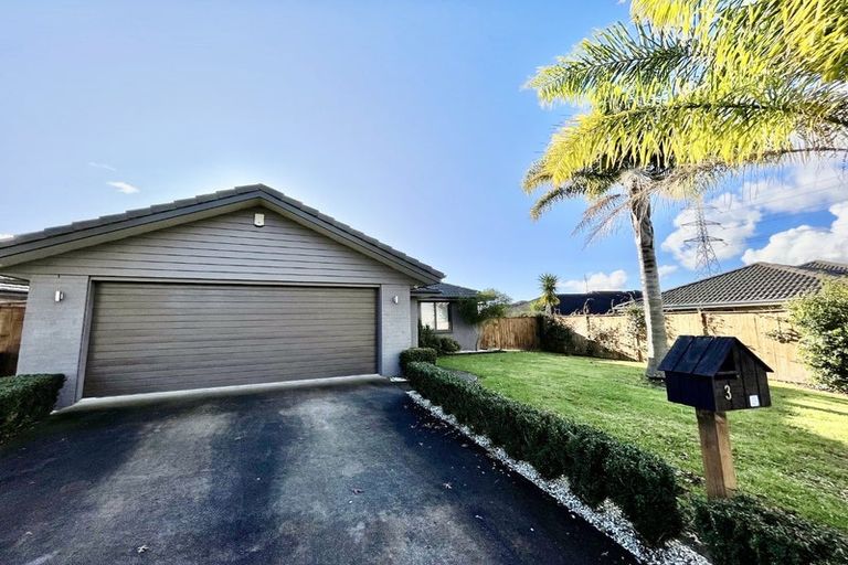 Photo of property in 3 Silkwood Crescent, Karaka, Papakura, 2113