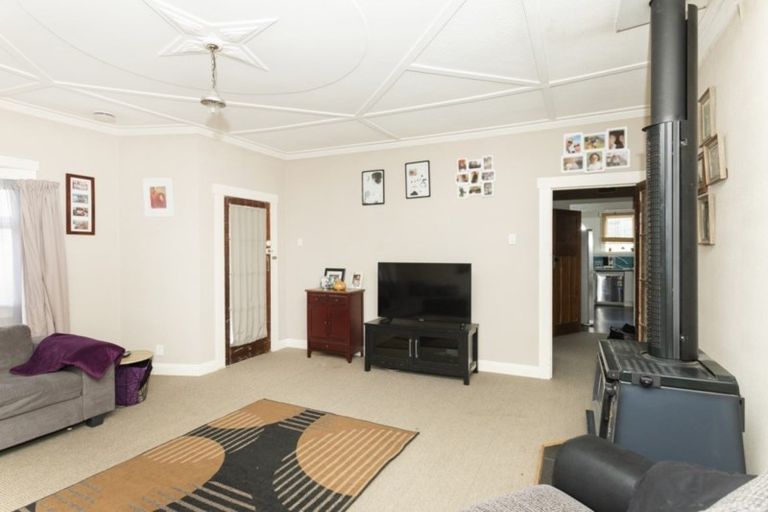 Photo of property in 215 Ormond Road, Mangapapa, Gisborne, 4010