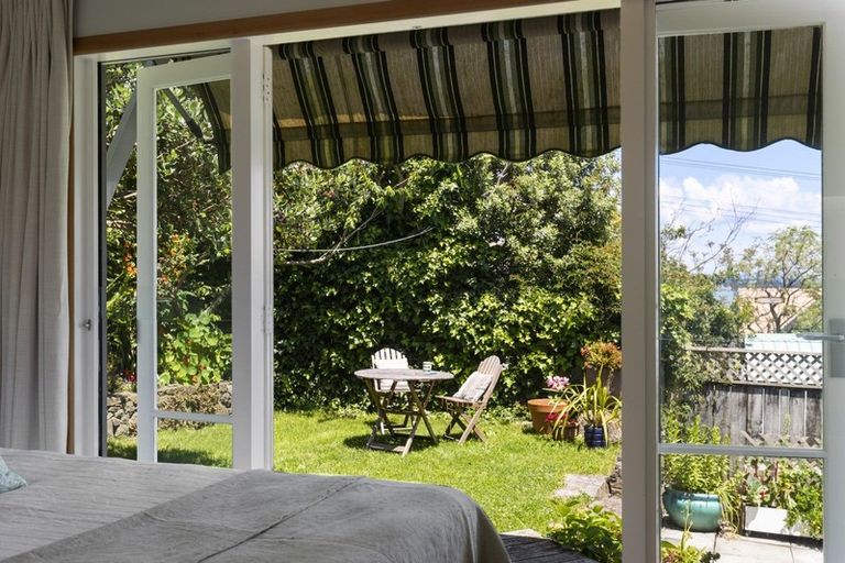 Photo of property in 35 Kawerau Avenue, Devonport, Auckland, 0624