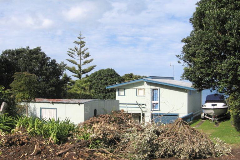 Photo of property in 235 Paku Drive, Tairua, 3508