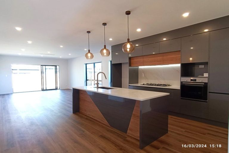 Photo of property in 38 Ascent Street, Flat Bush, Auckland, 2019